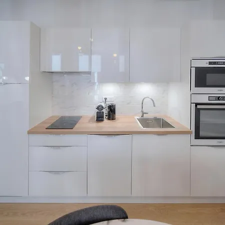 公寓 Superb Flat With 2 Bedrooms Near Palais Croisette 3p2 戛纳